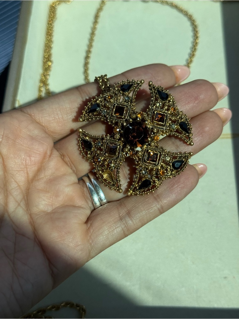 Vintage Lisner Gold Tone
Rhinestone Maltese Cross Long Necklace